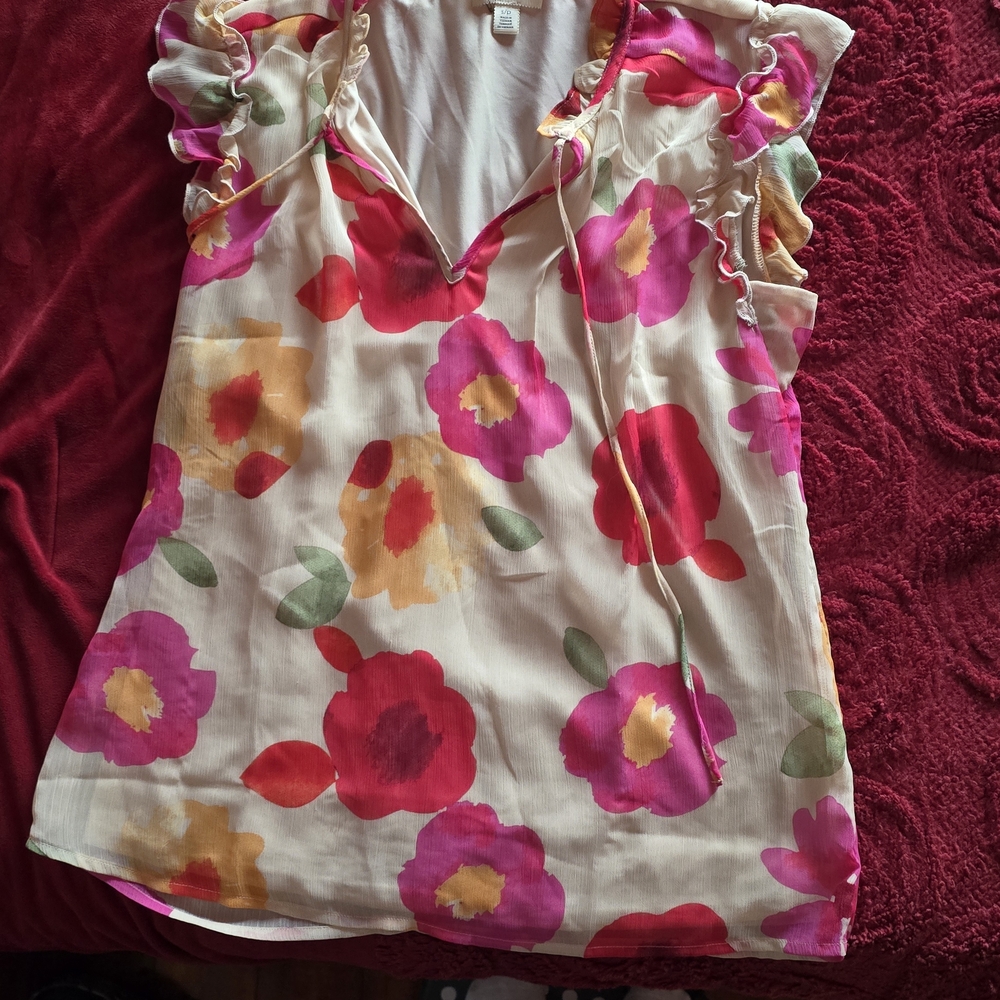 Vibrant Floral Ruffle Sleeve Blouse